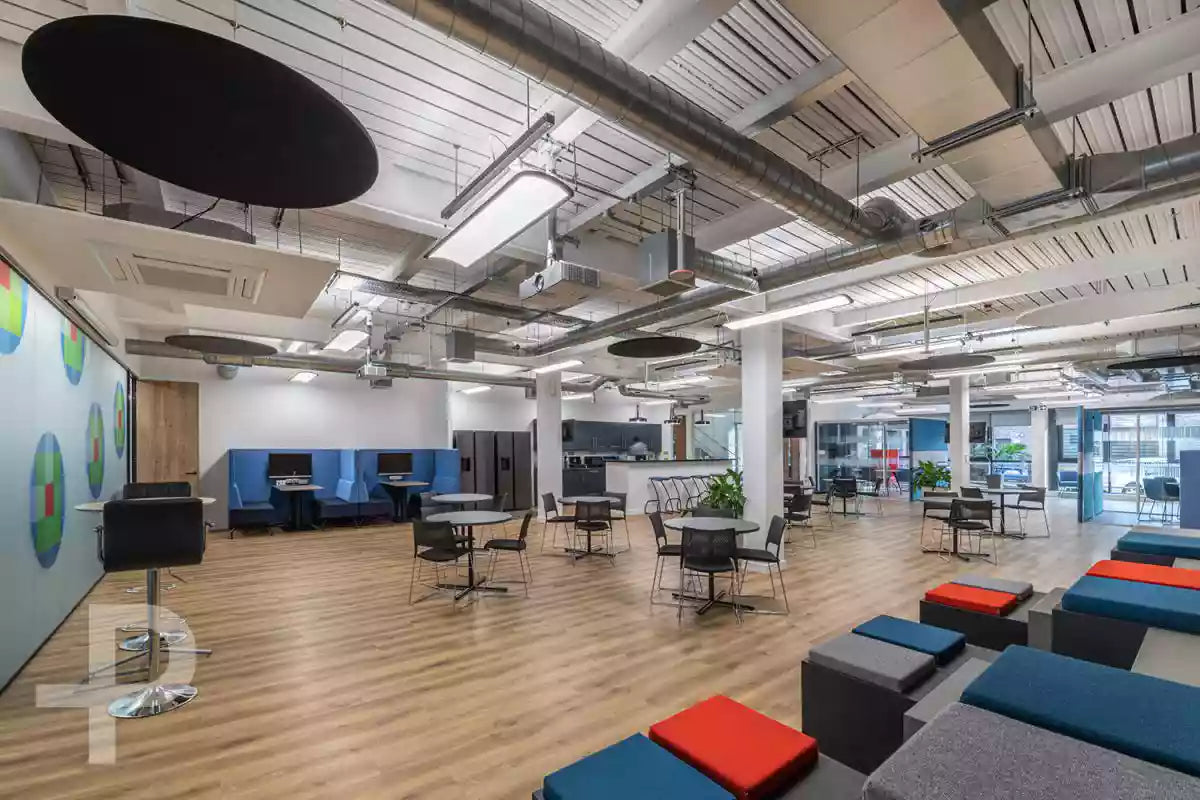 Wolters Kluwer - New Viileä, Composition